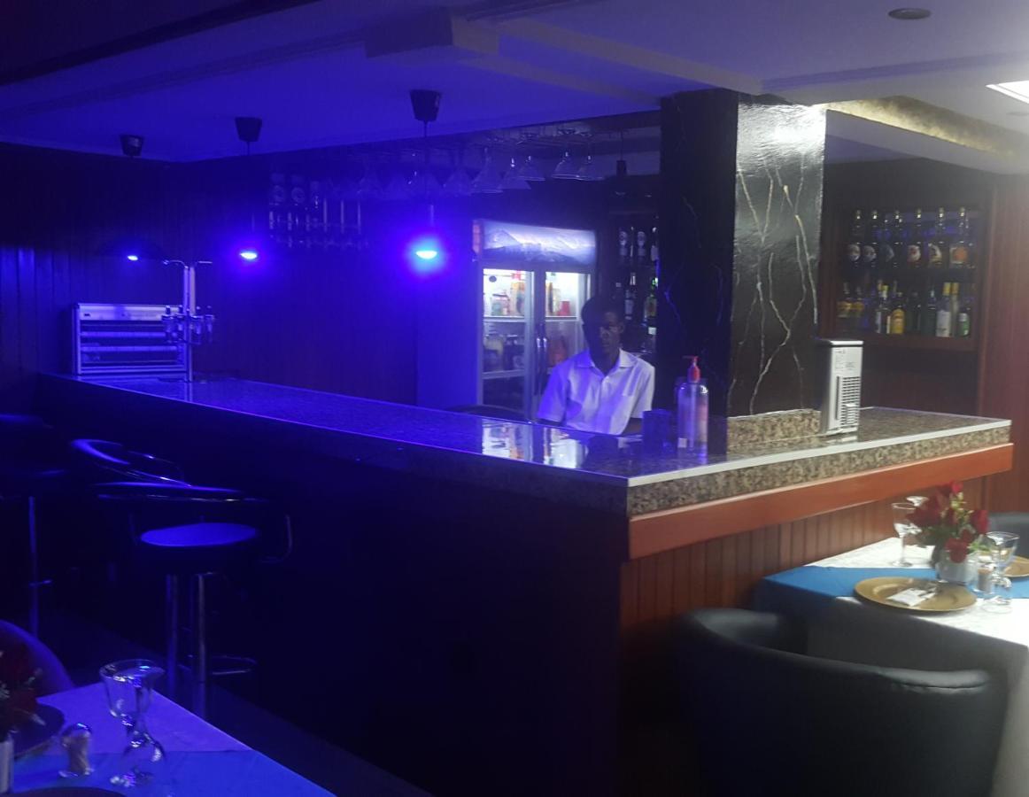 Residences Hotelieres Micheline Et Emile Bastos Yaoundé エクステリア 写真