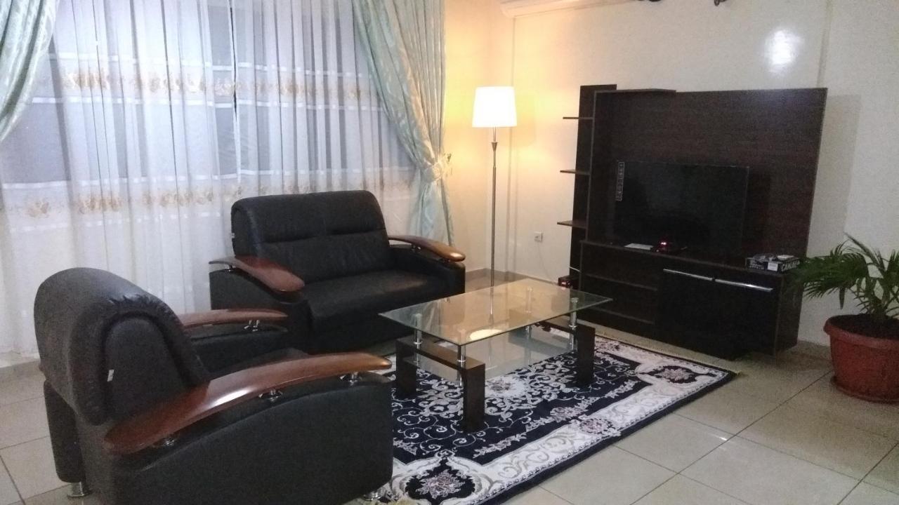 Residences Hotelieres Micheline Et Emile Bastos Yaoundé エクステリア 写真