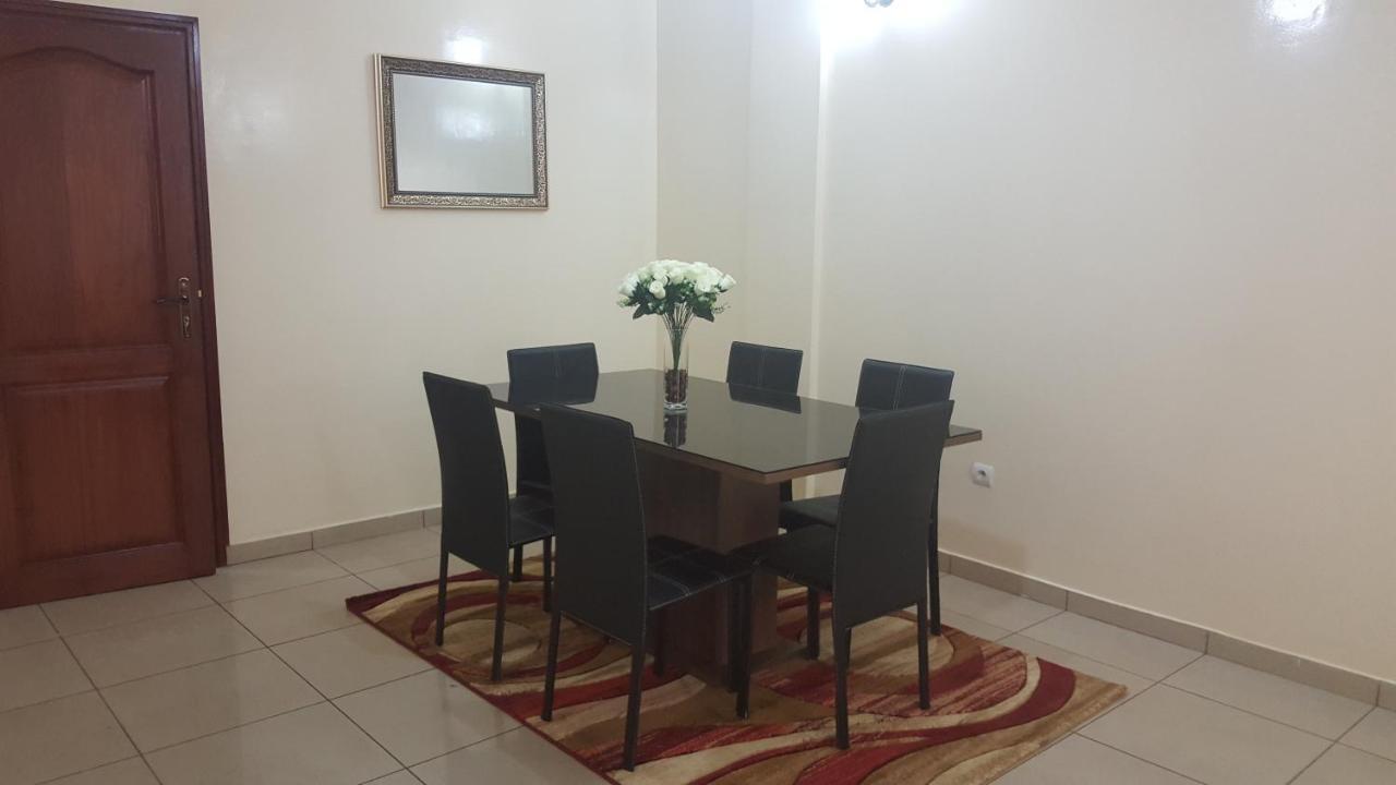 Residences Hotelieres Micheline Et Emile Bastos Yaoundé エクステリア 写真