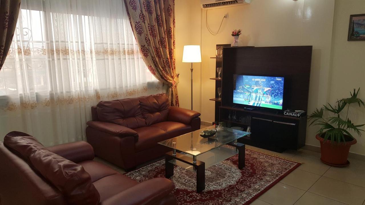 Residences Hotelieres Micheline Et Emile Bastos Yaoundé エクステリア 写真