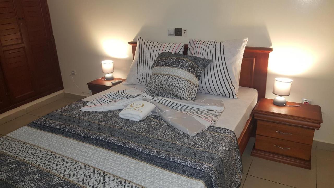 Residences Hotelieres Micheline Et Emile Bastos Yaoundé エクステリア 写真