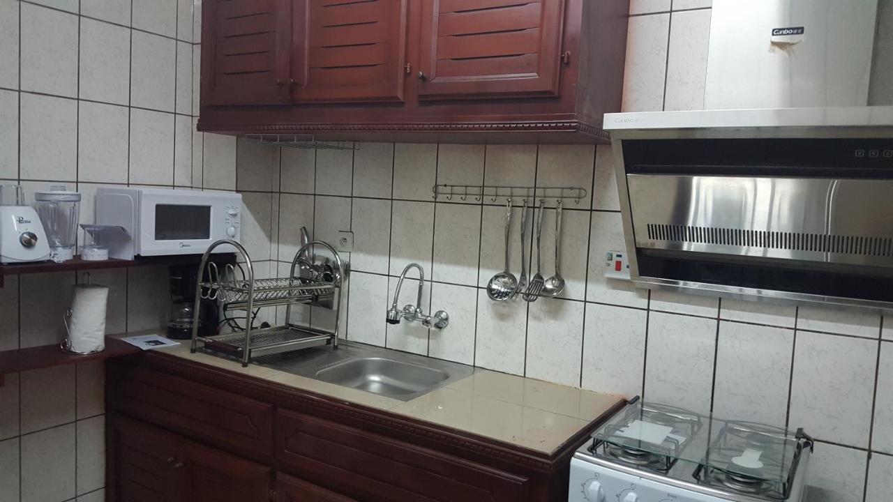 Residences Hotelieres Micheline Et Emile Bastos Yaoundé エクステリア 写真