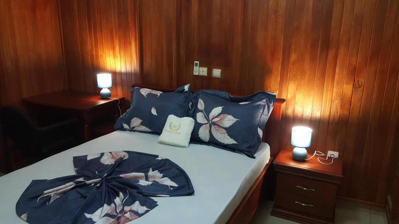 Residences Hotelieres Micheline Et Emile Bastos Yaoundé エクステリア 写真